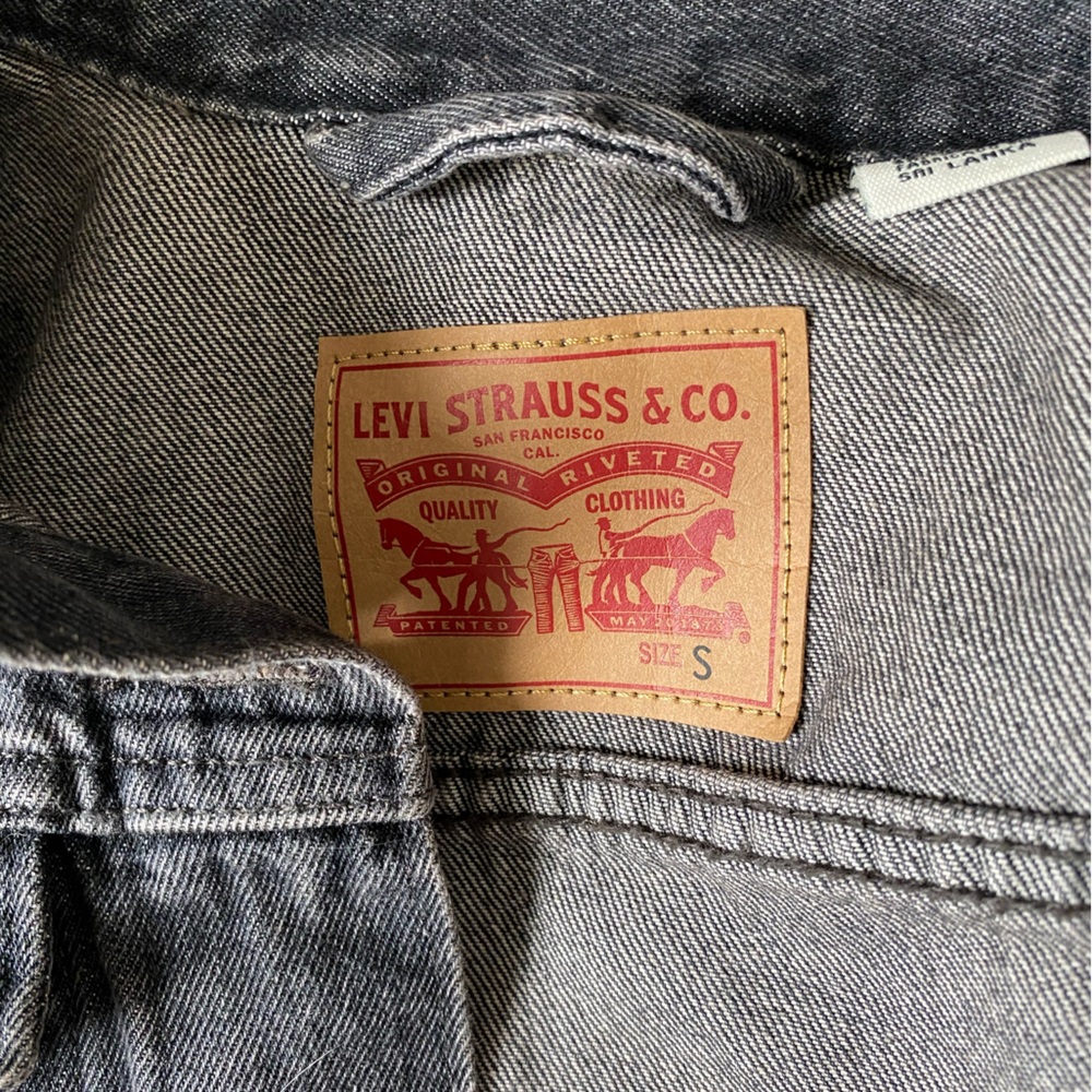 Levi's women’s jacket